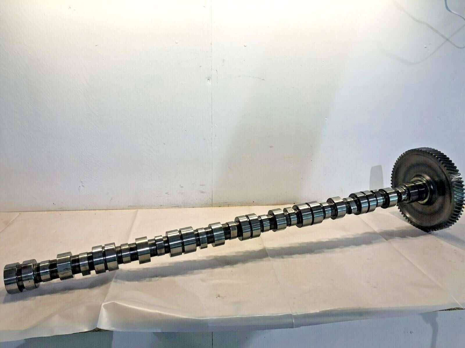 Cummins® BIG CAM NT855 N14 DIESEL ENGINE CAMSHAFT 3049024 with GEAR 3035195 OEM