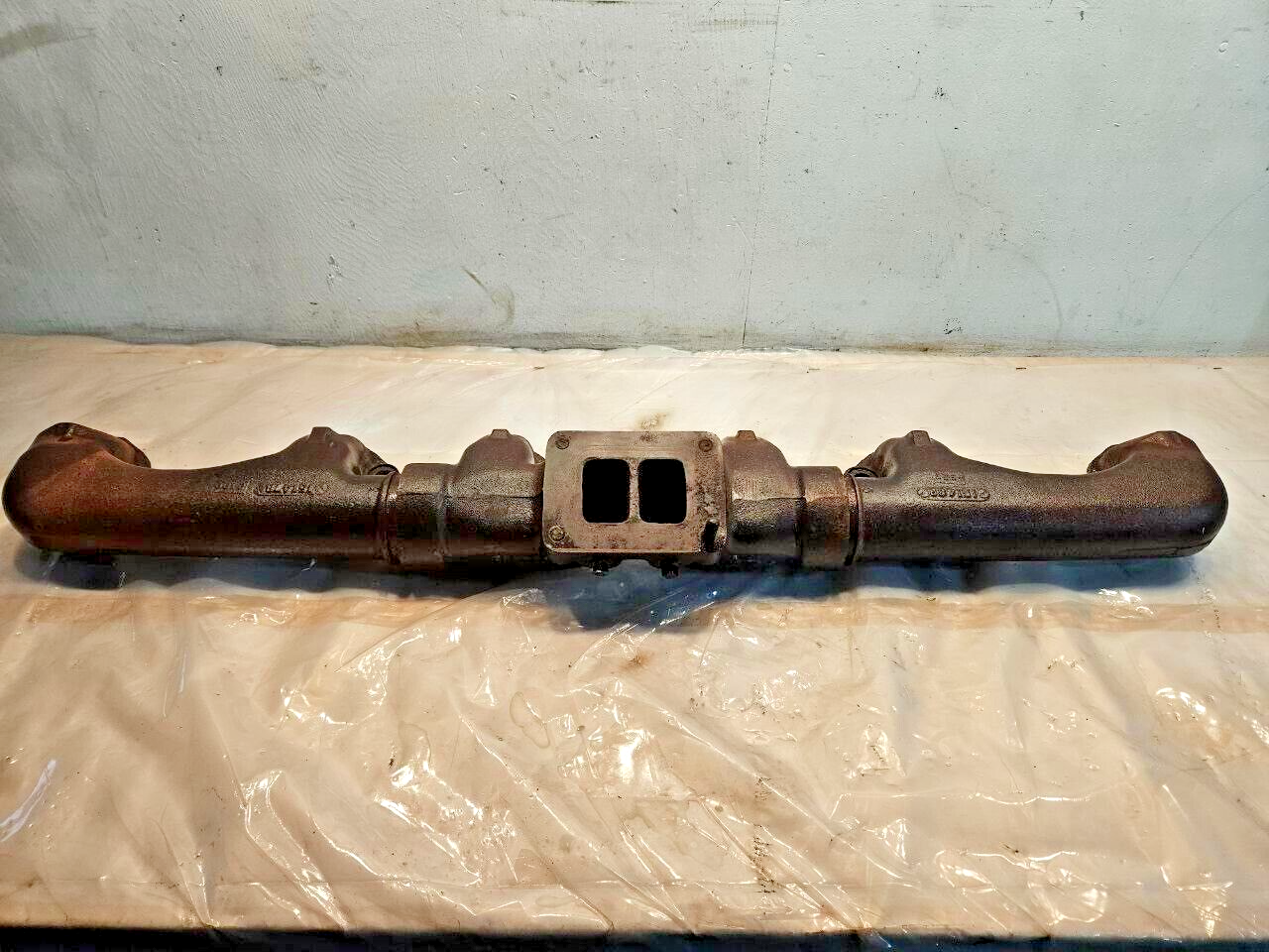 Cummins NTA855 Diesel Engine Exhaust Manifold 151489 OEM 151489 and 200566