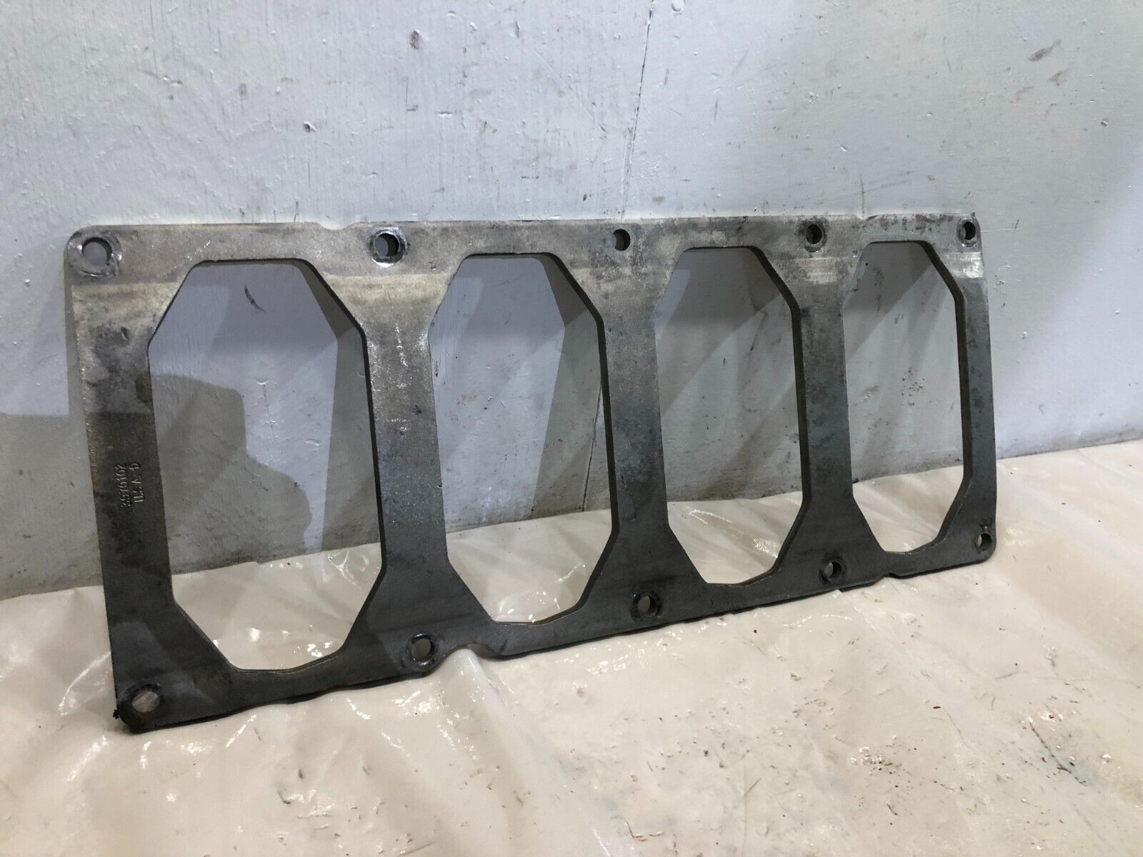 Cummins QSB ISB 4.5 DIESEL Engine Block Stiffener Plate 3970102 OEM