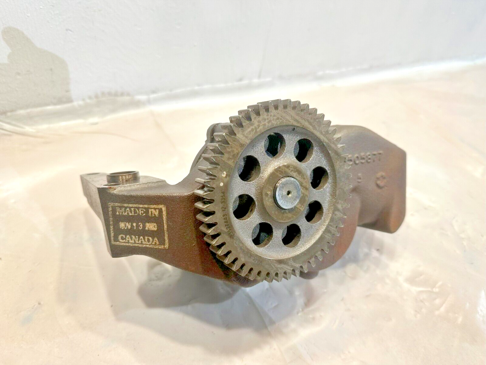 DETROIT DIESEL 60 SERIES 14.0 OIL PUMP  23505877 23507338 OEM