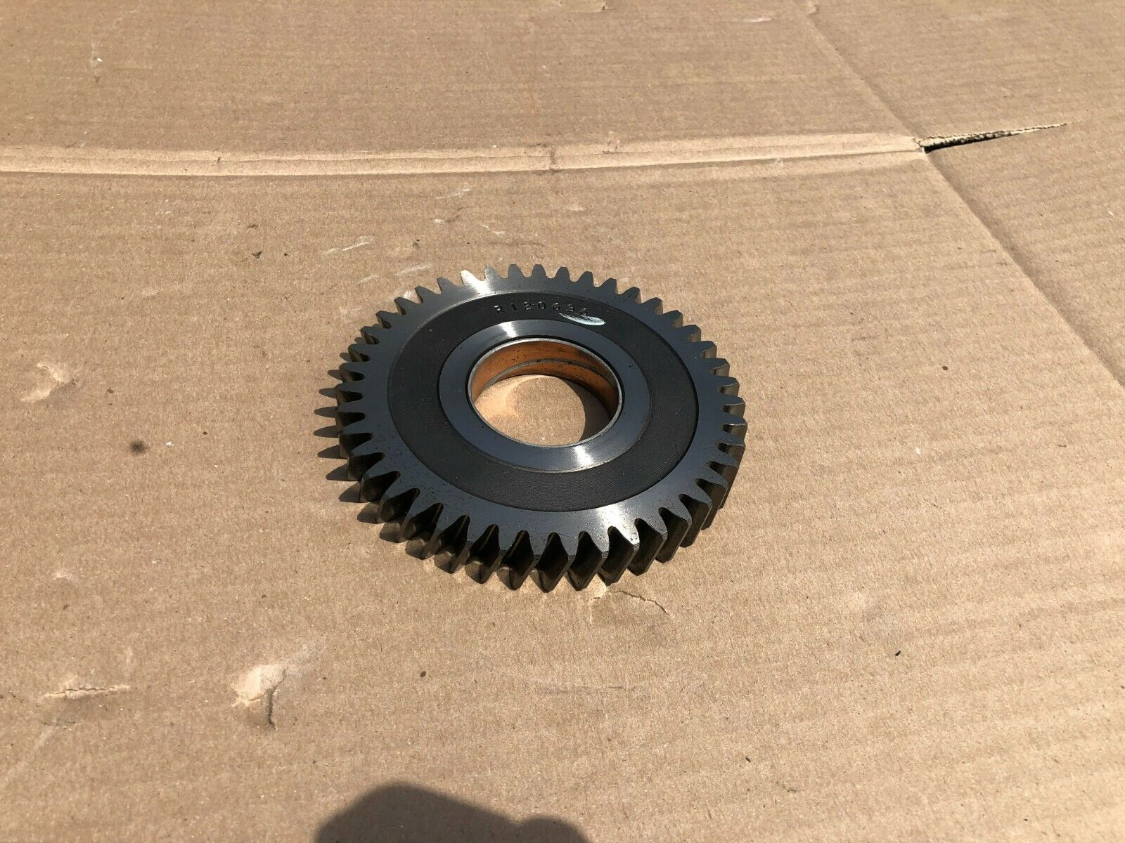 John Deere 6068 DIESEL ENGINE TIMING Idler Gear R120636 OEM