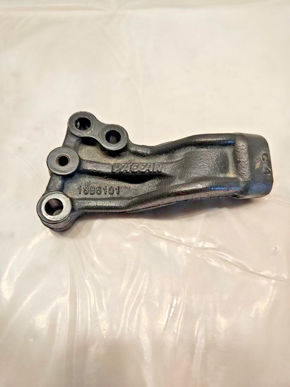 Paccar MX13 Diesel Engine Exhaust Bracket 1886101 OEM