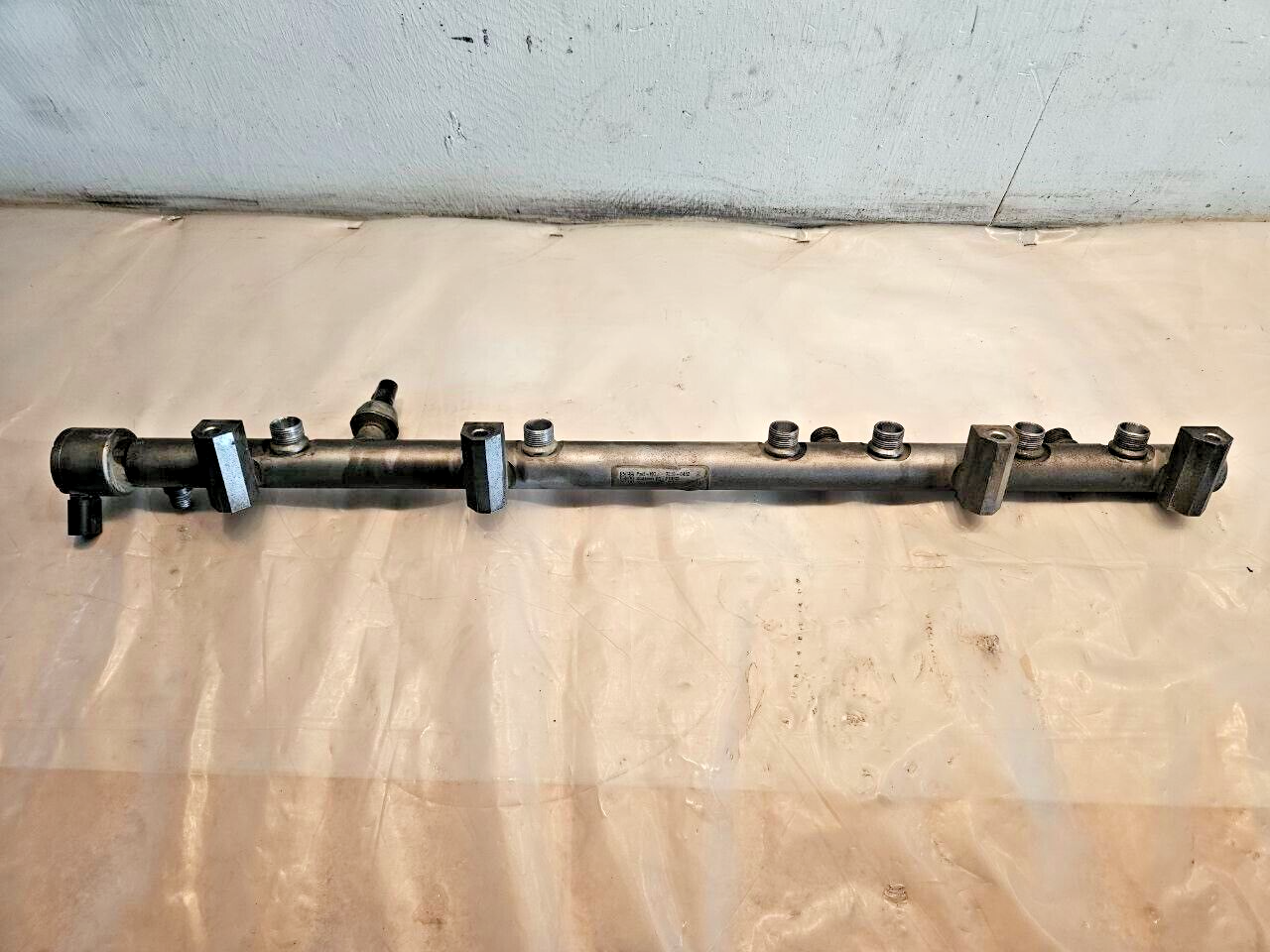 Paccar MX13 Diesel Engine Fuel Rail 7210-0482 OEM 7913291