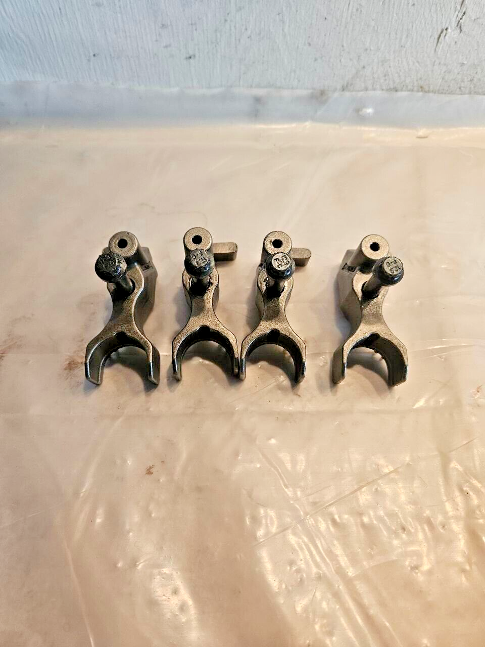 Set of 4 Cummins ISX15 Engine Fuel Injector Hold Down Clamps 3685566 OEM