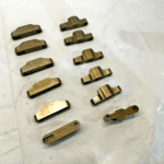 VOLVO FH D13 Diesel Engine Valve Bridge 21411252 OEM 3183207 -  Picture 1 of 4 Picture 2 of 4 Picture 3 of 4 Picture 4 of 4 Picture 1 of 4