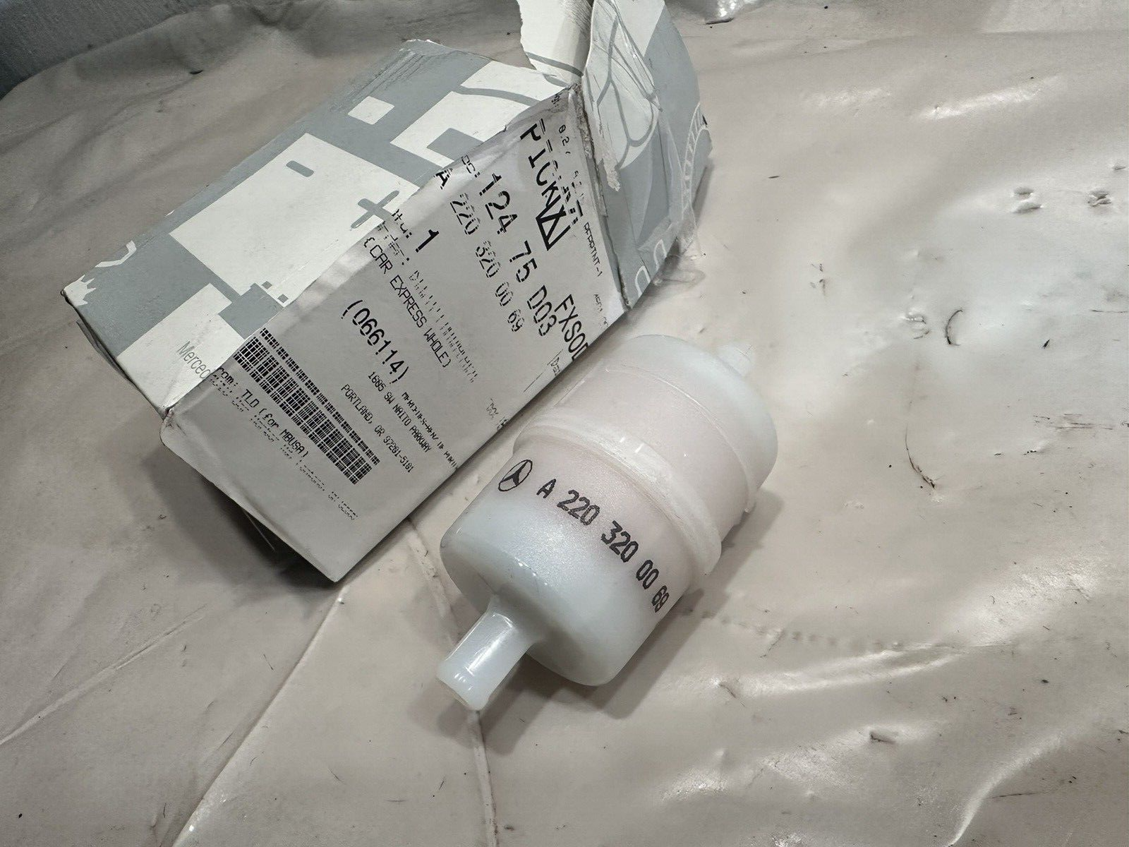 2007 – 11 W211 W219 W221  MERCEDES AIR SUSPENSION PUMP COMPRESSOR FILTER OEM