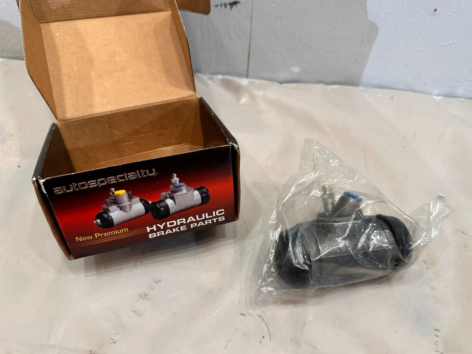 Autospecialty Hydraulic Brake Wheel Cylinder For FORD W85014