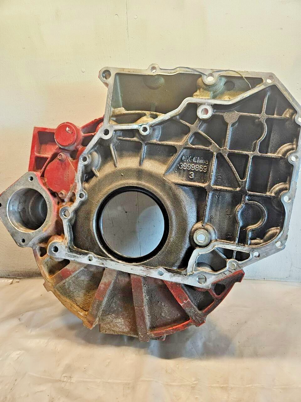 CUMMINS ISB 6.7L DIESEL ENGINE FLYWHEEL HOUSING CASTING 3999869 OEM
