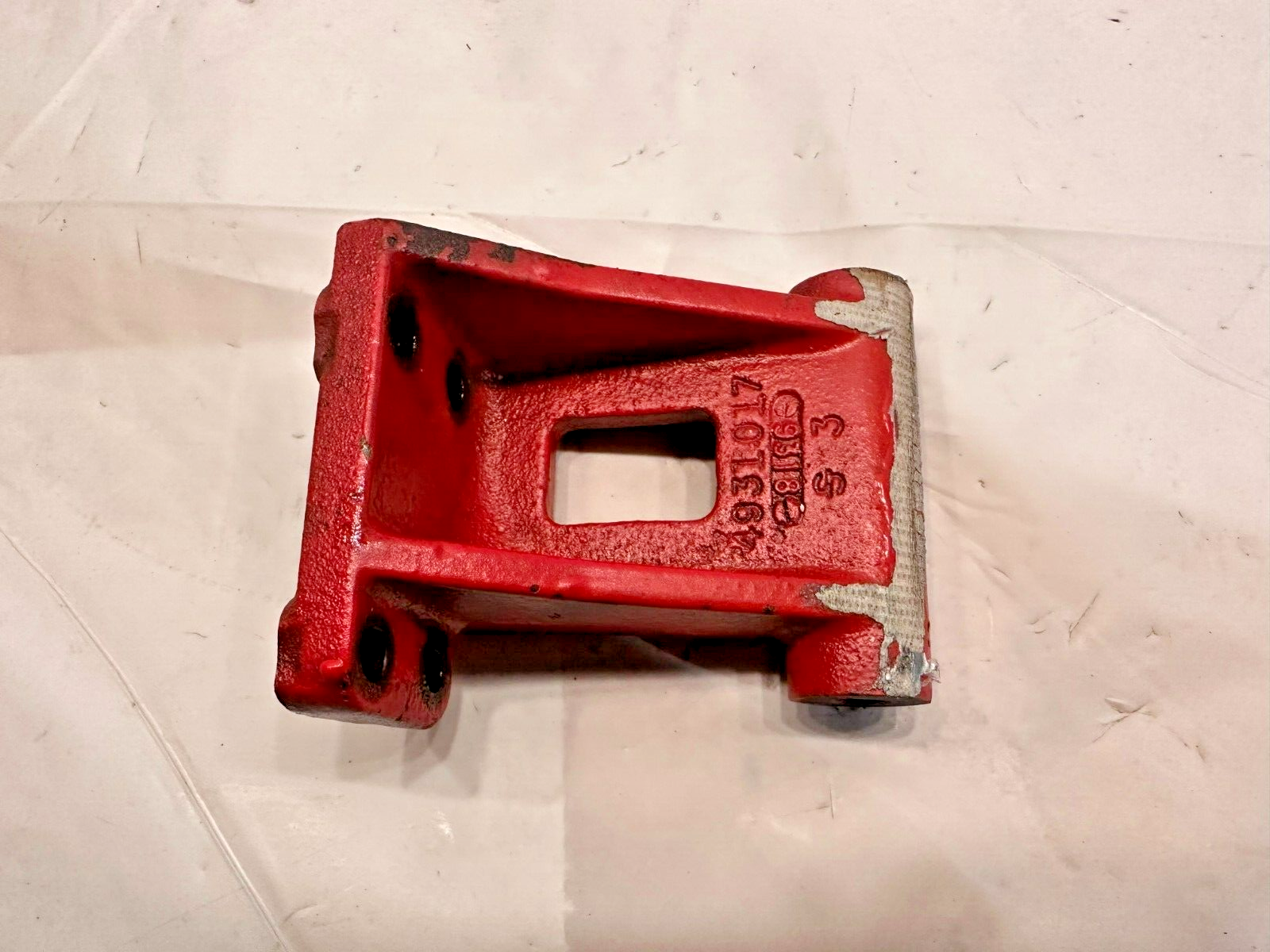 CUMMINS ISB/QSB 6.7L DIESEL ENGINE ALTERNATOR SUPPORT BRACKET 4931017 OEM