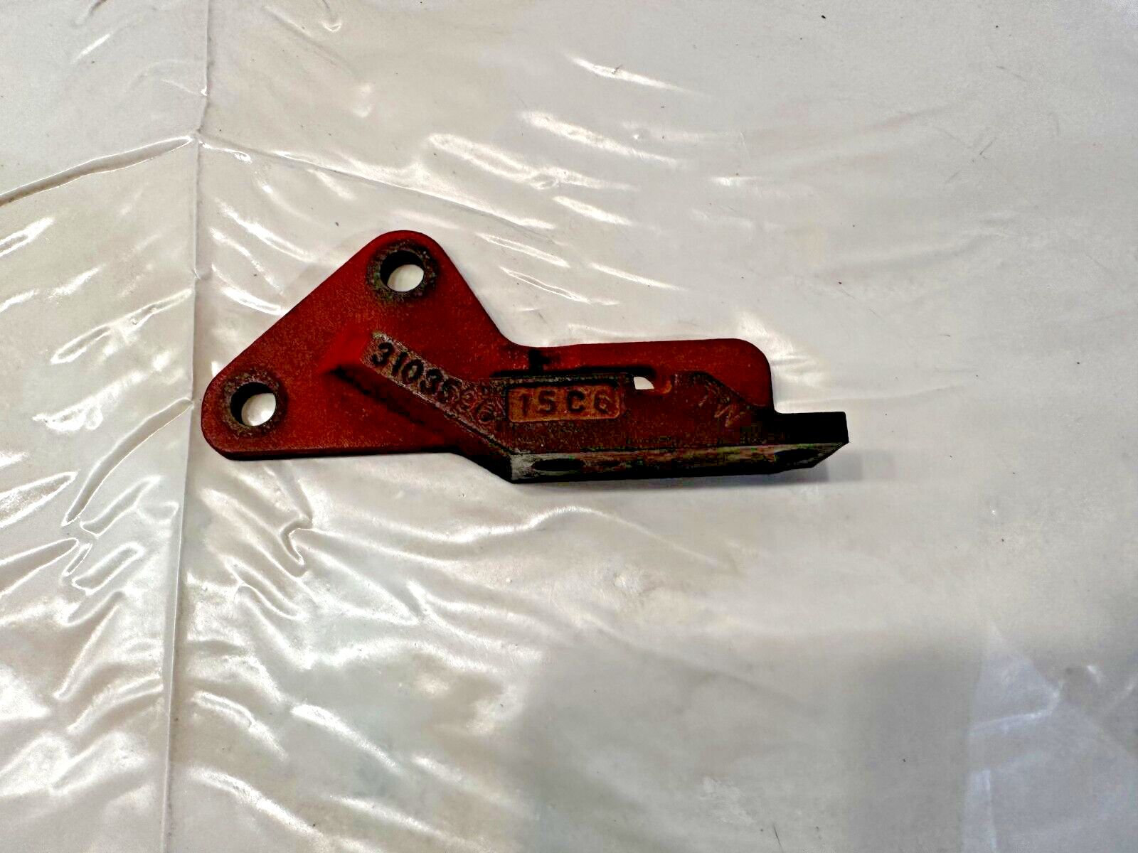 CUMMINS ISX15 FRONT DIESEL ENGINE SUPPORT BRACKET 3103596 OEM