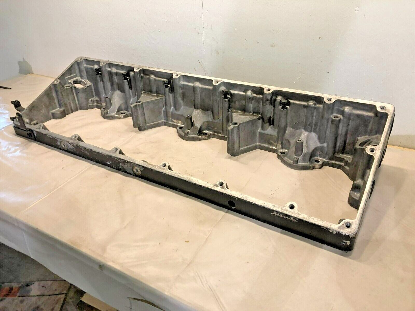 Cummins ISM11 QSM M11 Diesel Engine Rocker Arm Housing 3103248 OEM