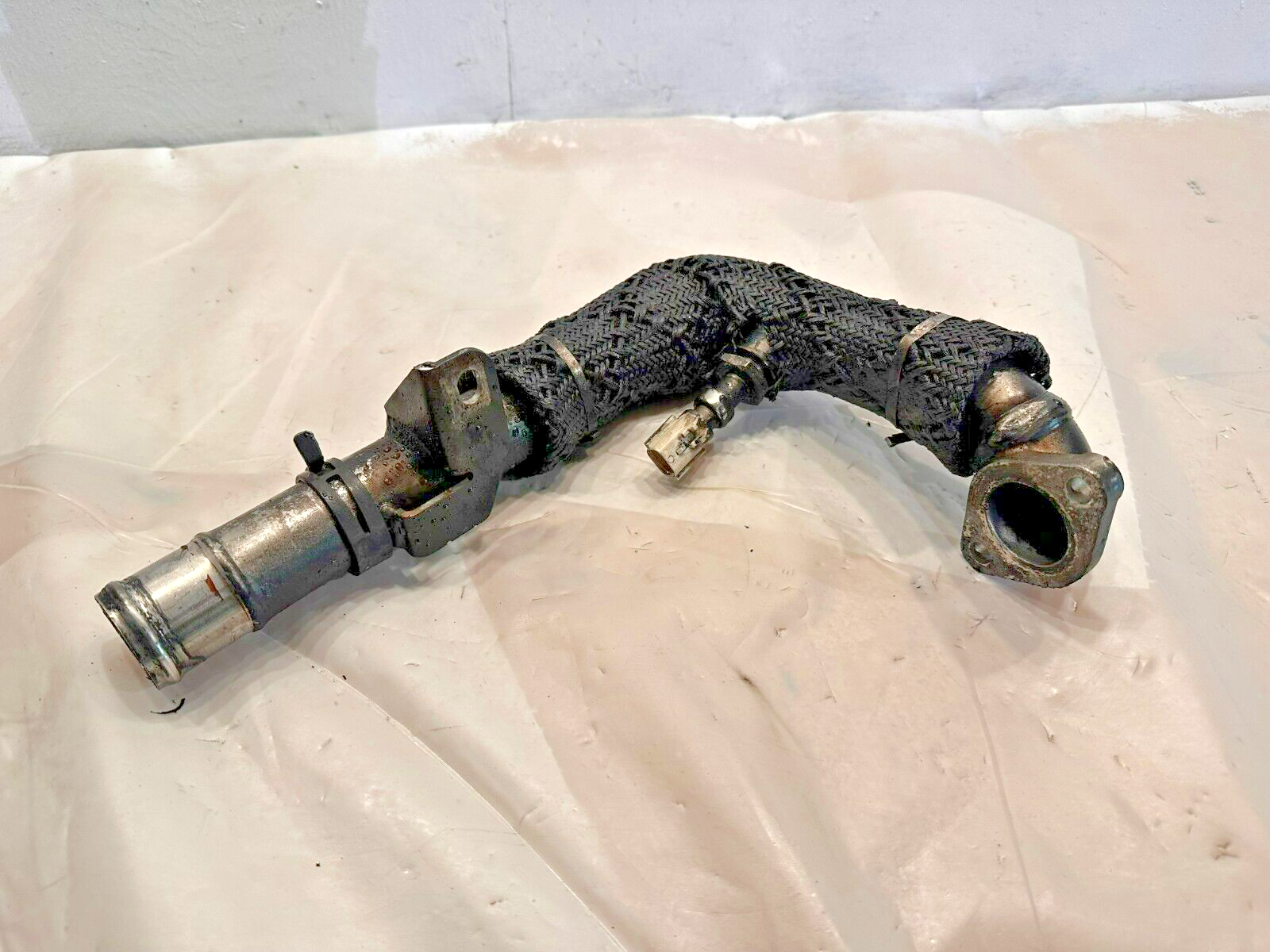 Cummins QSL9 ISL ISC 8.9L Diesel Engine Air Transfer Tube 5257498 5266834 OEM