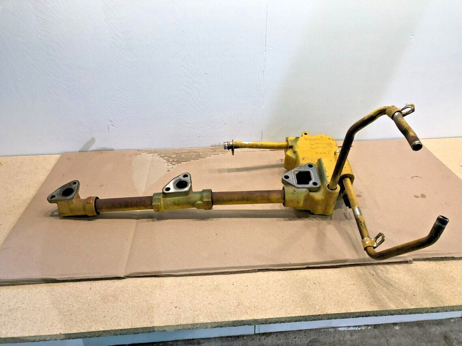 John Deere 6068 6.8L Thermostat & Housing with water fitting R522776 OEM