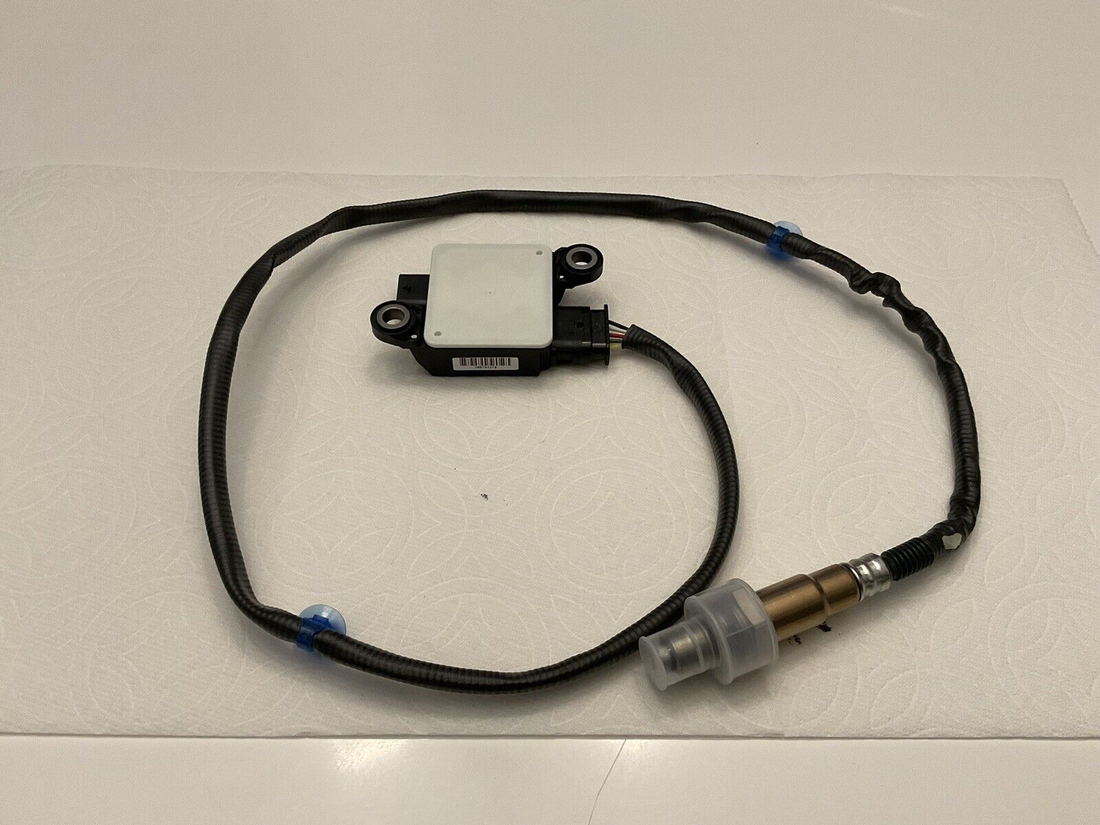 New Bosch Cummins Particulate Sensor 0281007746/747 588A677 OEM