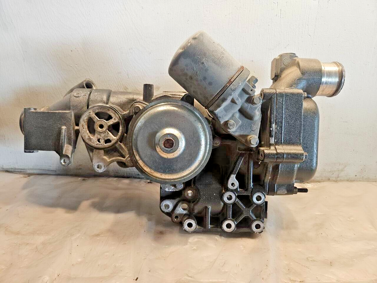 2015 Paccar MX-13 Diesel Engine Water Pump Housing 1917700 OEM
