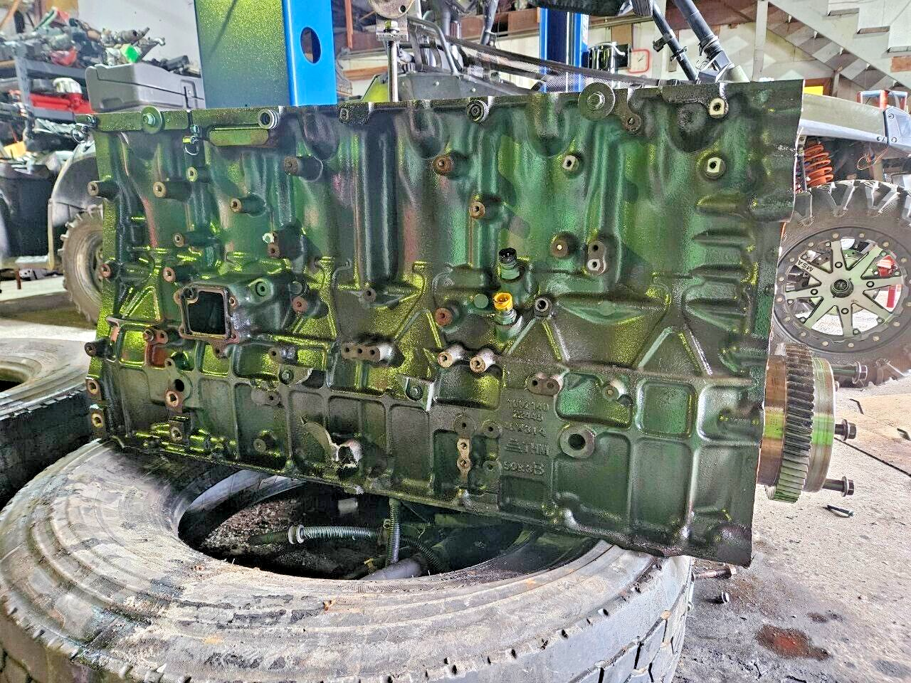 2016 Volvo VNL D13 455HP Diesel Engine Short Block Assembly 1002140 OEM