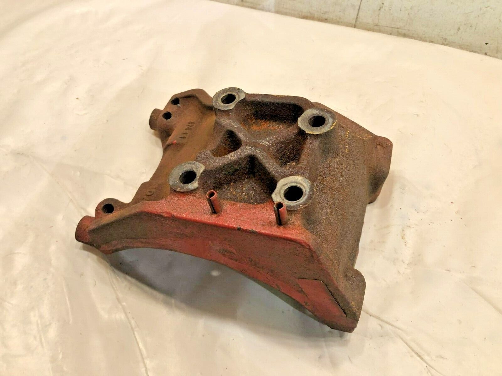 Cummins ISB 6.7L Diesel Engine Alternator Support 4997137 OEM