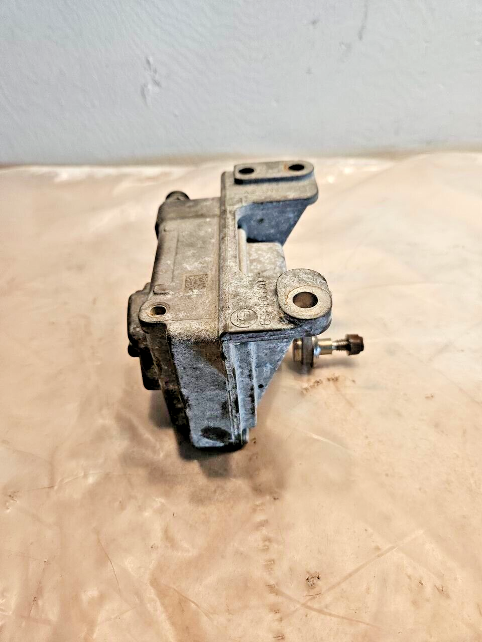 Detroit Diesel DD15 Engine EGR Actuator A4701500694 OEM
