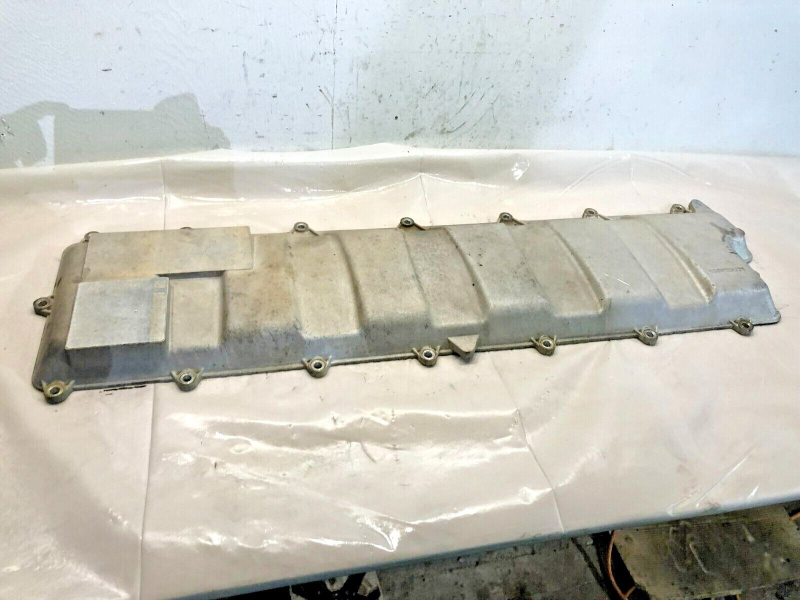 INTERNATIONAL MAXXFORCE 13 Diesel Engine Valve Cover 3007686C2 OEM