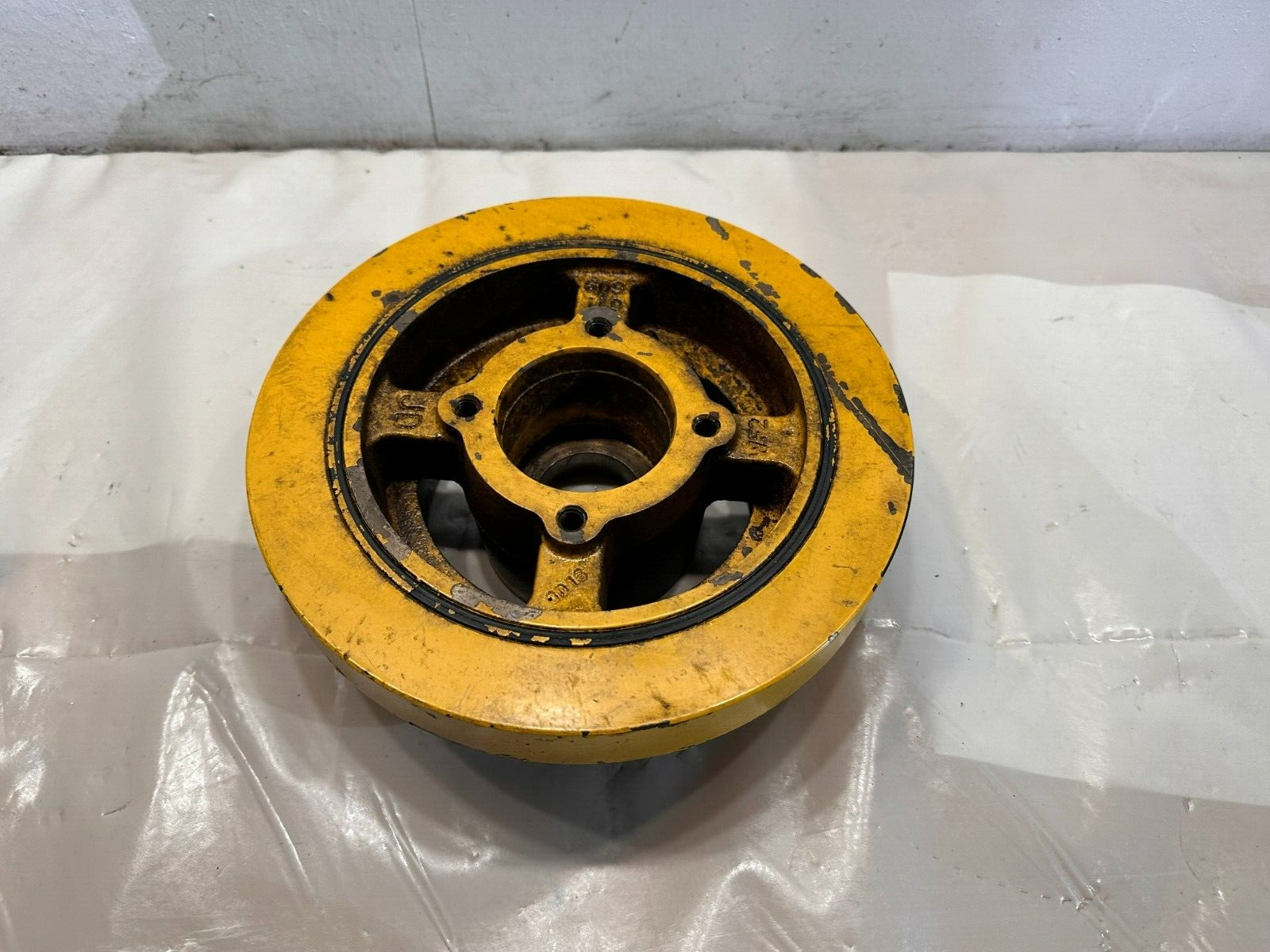 John Deere 6068 HF285 Vibration Damper Harmonic Balancer RE505881 OEM