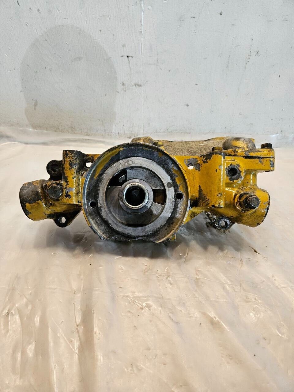 PARTS Caterpillar CAT 3406 Diesel Engine Oil Filter Housing 121-0924, 7C5602 OEM