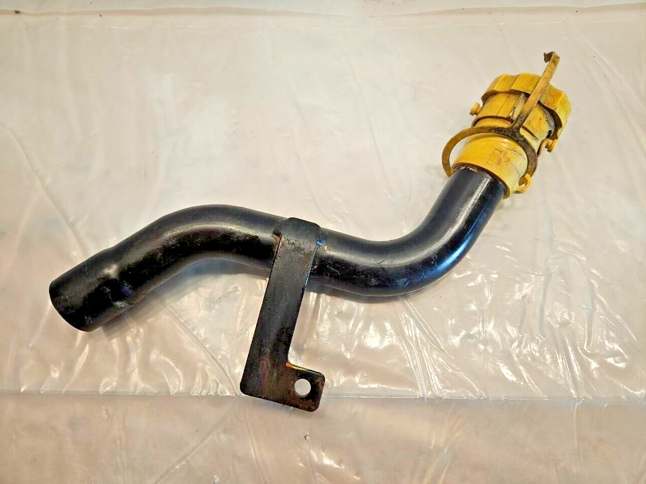 2013 International Maxxforce 13 Diesel Engine Oil Fill Tube Neck 4041905C94 OEM