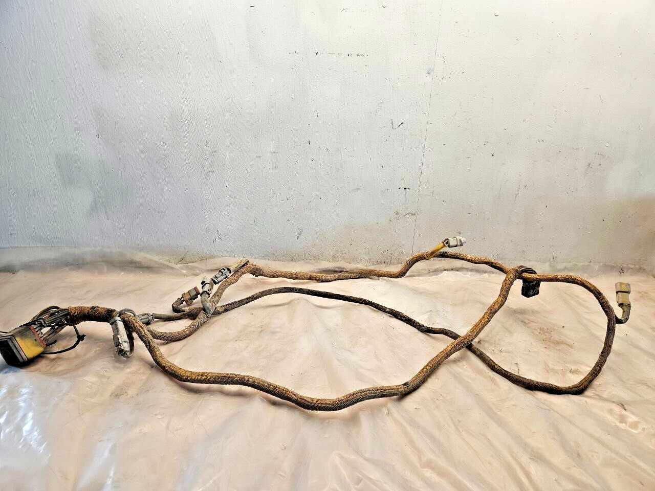 CAT 3406E Diesel Engine wiring harness 1381011 OEM