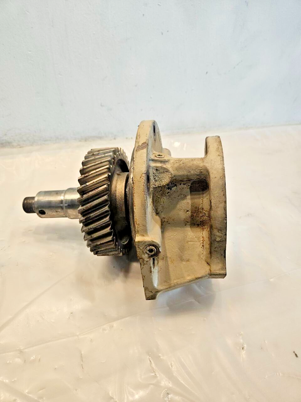 Cummins Big Cam 3 NT855 Accessory Drive Housing with Fuel Pump Gear 3002171 OEM