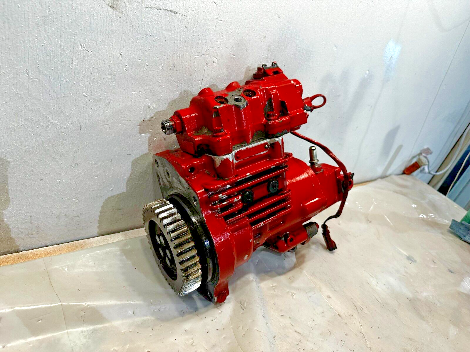 Cummins ISX15 SOHC Diesel Engine Complete Fuel Pump 4359489 OEM