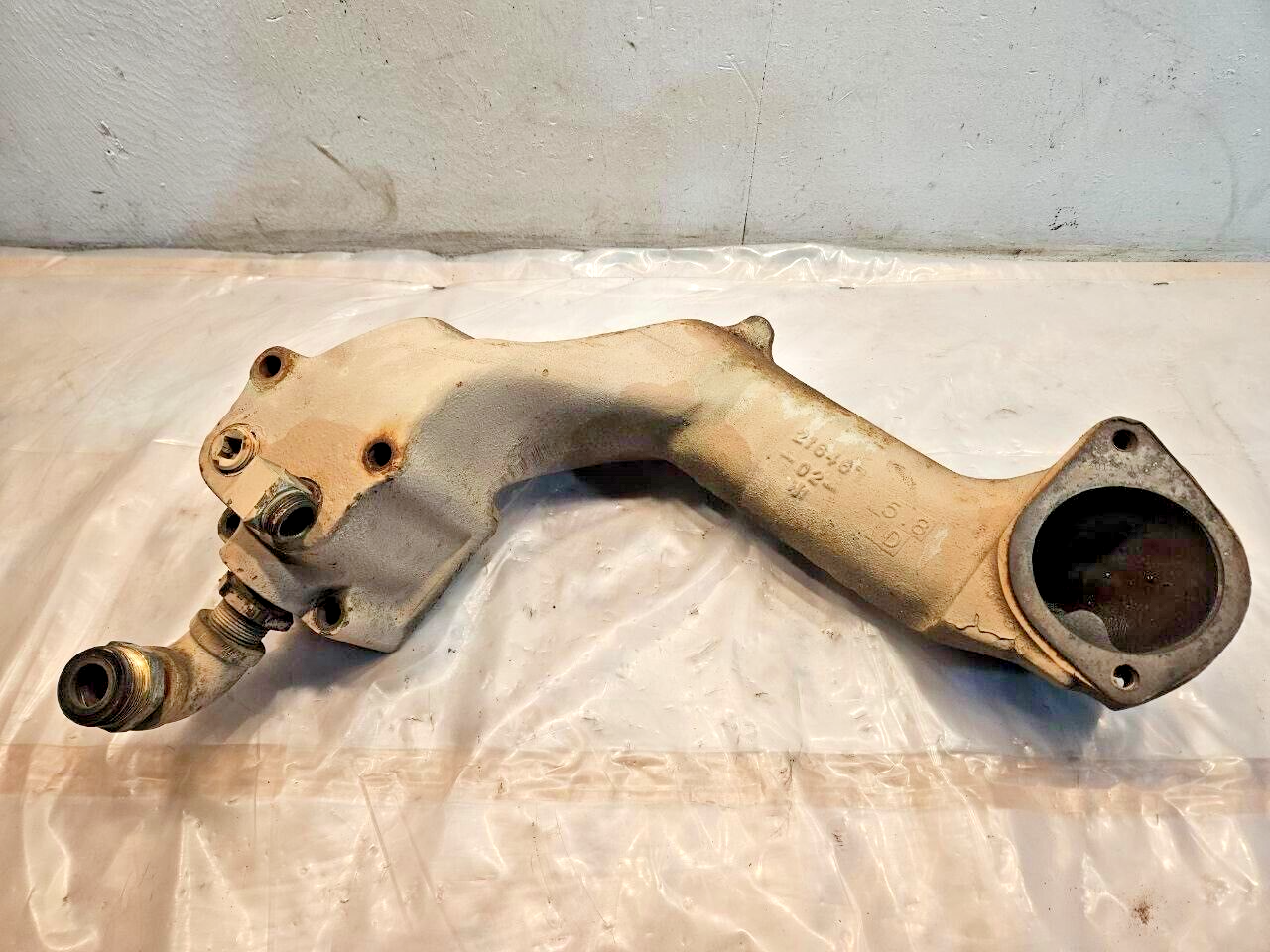 Cummins NTA855 Diesel Engine Thermostat Water Elbow Housing 216487 OEM