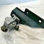 Genuine International Fuel Filter Mounting Head 3802601C92 with Bracket OEM - 58.5$ Picture 1 of 4 Picture 2 of 4 Picture 3 of 4 Picture 4 of 4 Picture 1 of 4 Picture 2 of 4 Picture 3 of 4 Picture 4 of 4