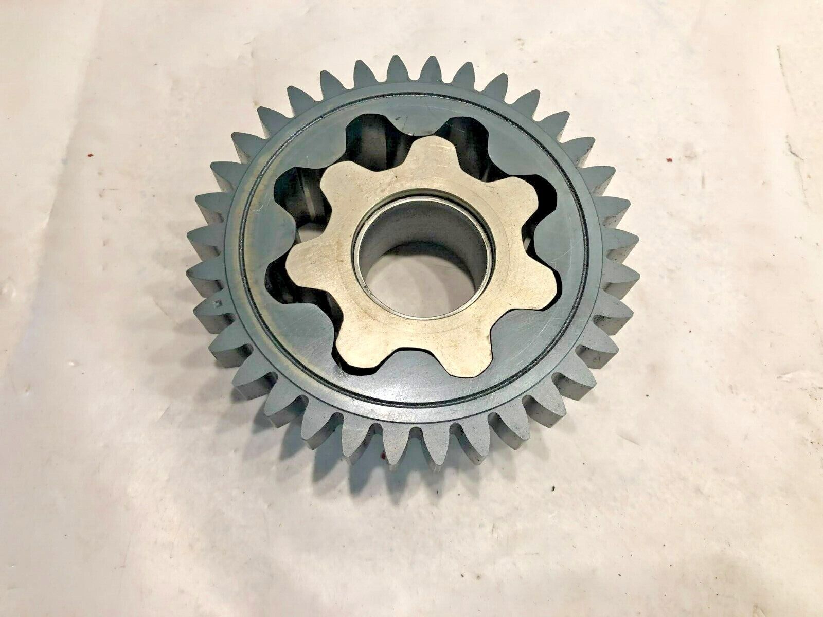 MAXXFORCE 13 DIESEL ENGINE OIL PUMP GEAR 62.05103-5037 OEM