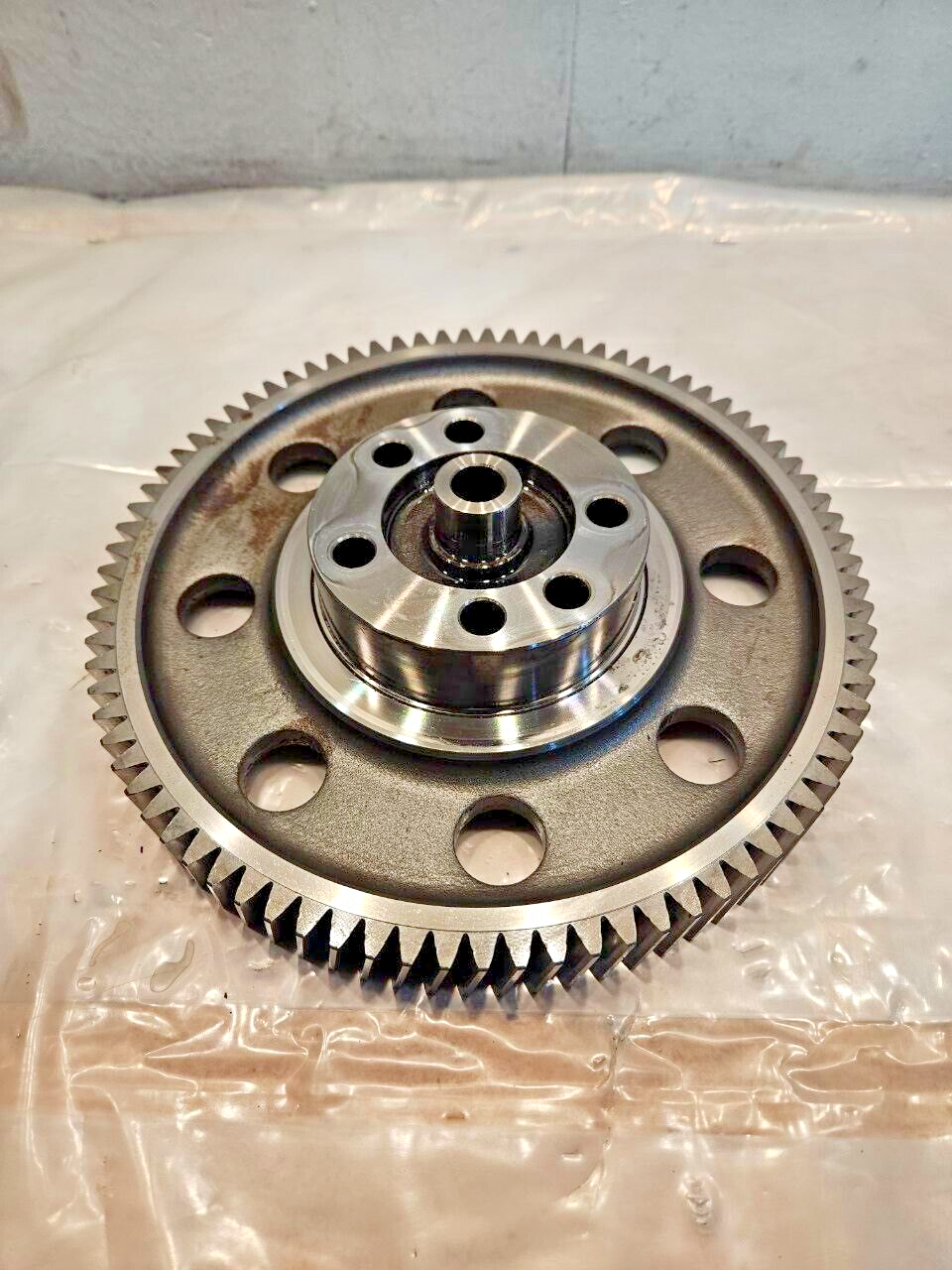 Volvo D12 Diesel Engine Idler Gear with Hub 8170195 OEM