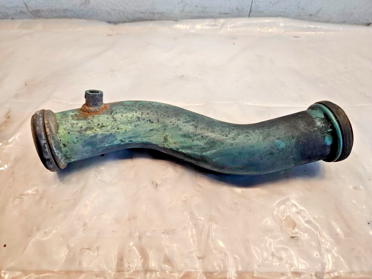 Volvo VNL VED12 D12 Diesel Engine Coolant Transfer Tube Pipe 8170513 OEM